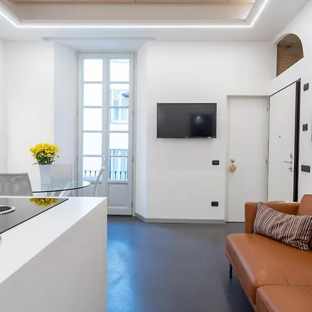 Maison Toma In Centre By Rent Apartment Como